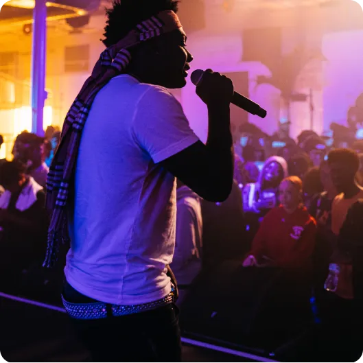 Photo of SoundCloud artists Simone